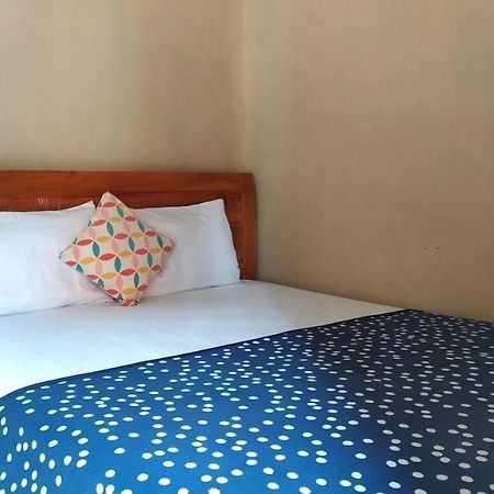 קרימונג'אווה Asta Homestay מראה חיצוני תמונה